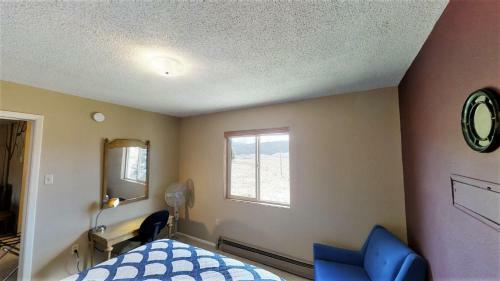 Suite 53