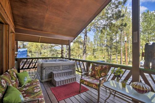 Ruidoso Cabin With Hot Tub And Golf Course Views!