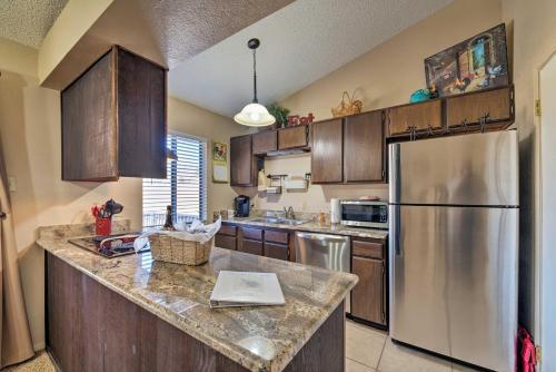 Apartamento Condo On Golf Course, 3 Mi To Downtown Ruidoso!