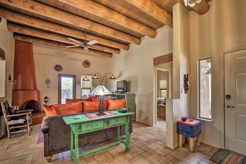 Adobe House With Patio - 1 Half Mi To Santa Fe Plaza!