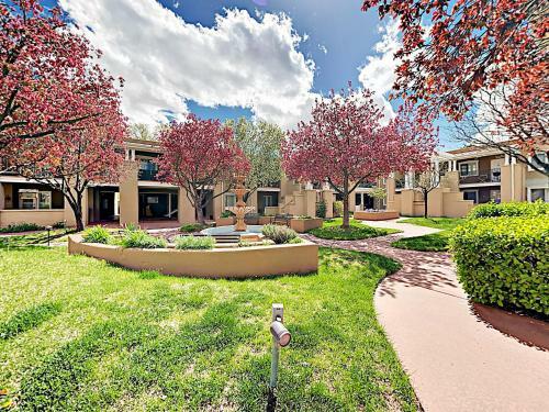 Bishops Lodge Apartment Unit 18 Apts