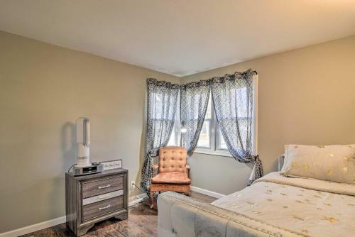 Renovated Buffalo Home With Screened-in Patio!