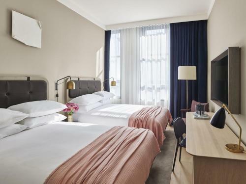 Hotel 11 Howard By Suiteness