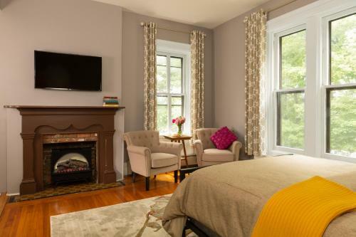Bed & Breakfast Rosemont Inn