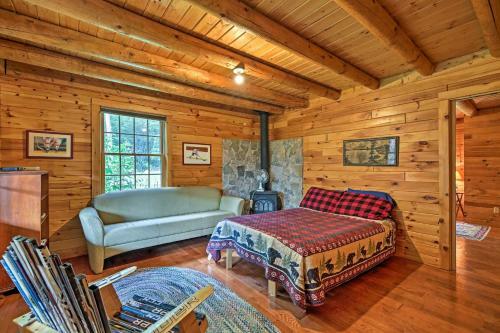 Stellar Wilmington House On 20 Wooded Adk Acres!