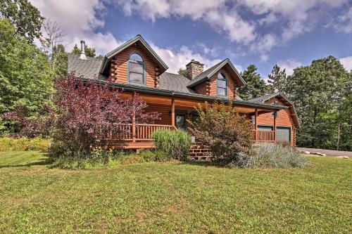 Stellar Wilmington House On 20 Wooded Adk Acres!