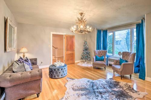 Luxe Windham Home With Hot Tub - Walk To Ski Resort!