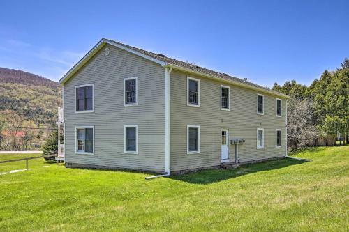 Apartamento Peaceful Family Condo With Deck And Mountain View!