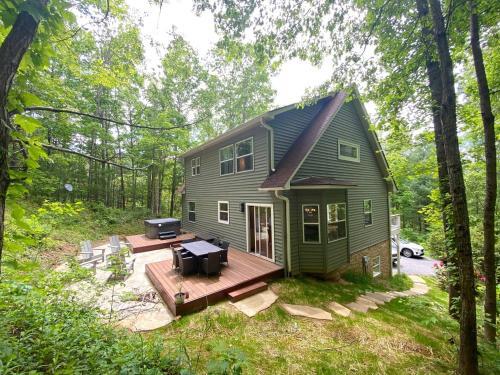 Highland Hideaway Home
