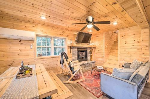 Cozy Banner Elk Cabin With Mtn View And Fireplace
