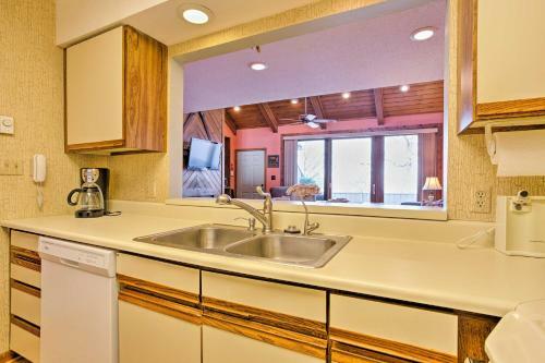Apartamento Pet-friendly Beech Mtn Condo - Steps To The Slopes