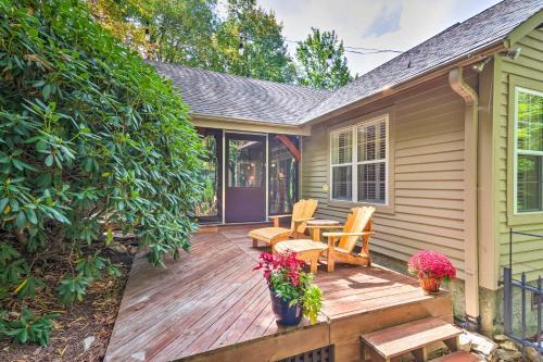 Stunning Beech Mountain Cabin With Porch And Hearth