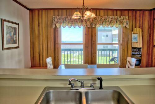 2102 - Silver 2 Bdrm - 1000 Sf Sleeps 4
