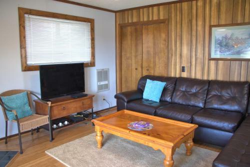 2102 - Silver 2 Bdrm - 1000 Sf Sleeps 4