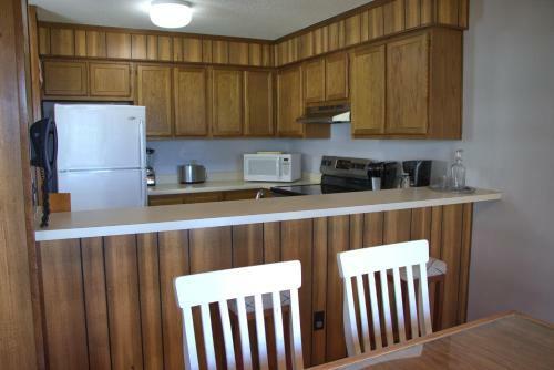 2102 - Silver 2 Bdrm - 1000 Sf Sleeps 4