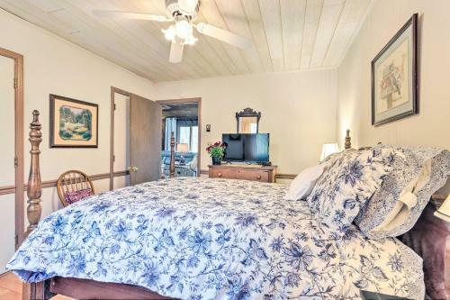 Rustic-chic Home With Deck 1 Mi To Ski Resort