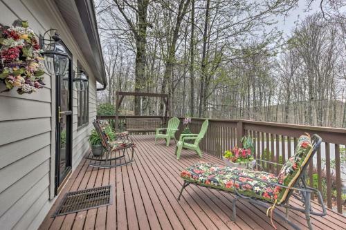 Rustic-chic Home With Deck 1 Mi To Ski Resort