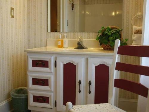 Hotel Red Rocker Inn
