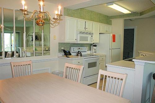905 Villa