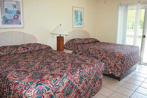 2402 Villa