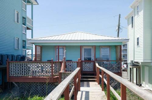 Surf's Edge Cottage