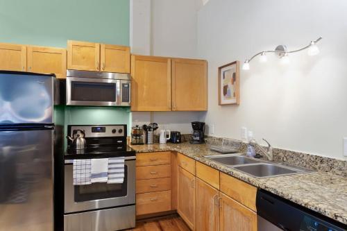 Apartamento 2br Hip Downtown Apt + Apple Tv + Wifi + Gym