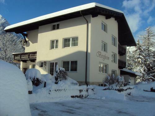 Hostal Bergheim