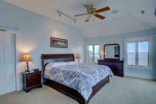 5550 - Lighthouse Pointe