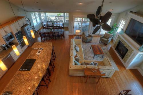 Magnolia Cay By Kees Vacations