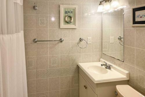 Apartamento Resort Condo On Indian Beach With Ocean Views!