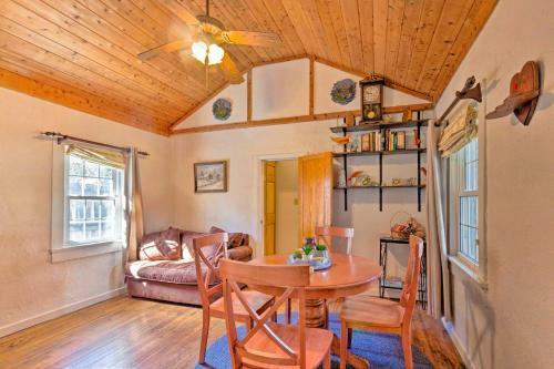 The Rock Cottage - Quiet Escape With Porch!