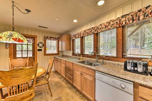 Pet-friendly Lake Norman Cottage Swim, Boat, Fish