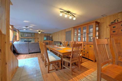 Boulder Ridge Home