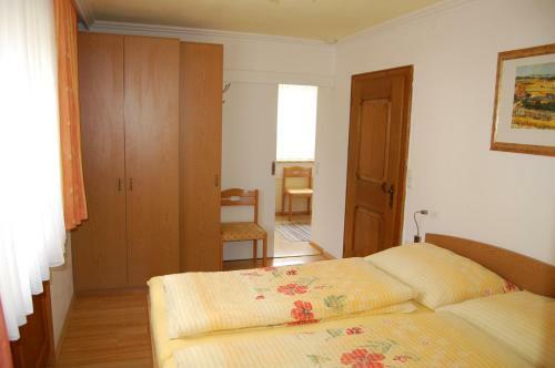 Hostal G�stehaus Brugger
