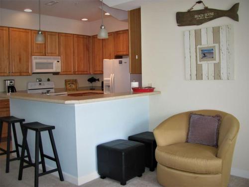 Colony II Golf Condos By Sloane Realty Vacations