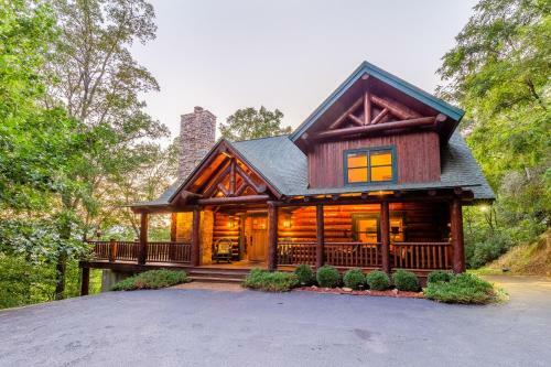 Mountain Heritage Lodge
