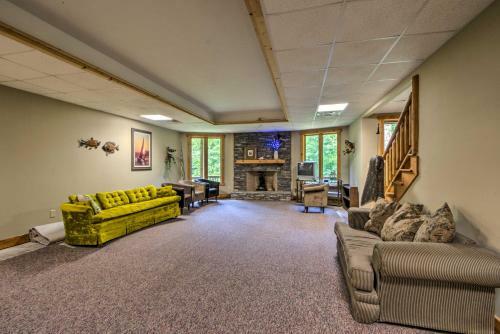 Tryon House With Hot Tub - Near Equestrian Centers!