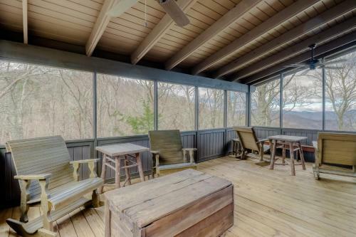 2 Bed 2 Bath Vacation Home In Whittier VI