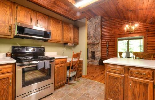 Rippling Waters Lodge Cabin