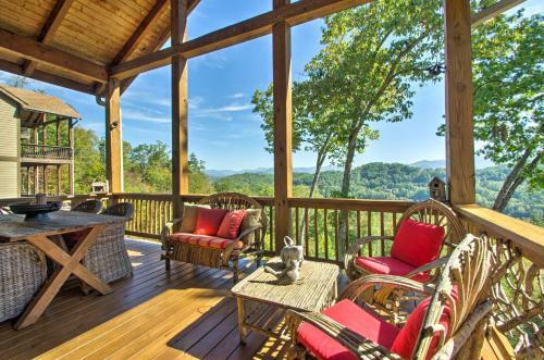 Apartamento Bryson City Condo With Deck For Viewing Fall Colors!