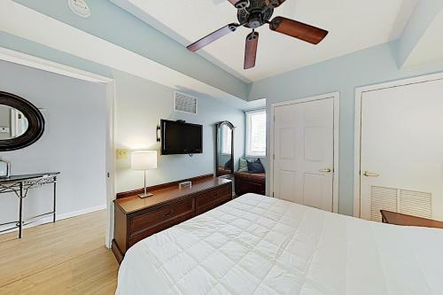 Apartamento Historic District Condo With River Views & Balcony Condo