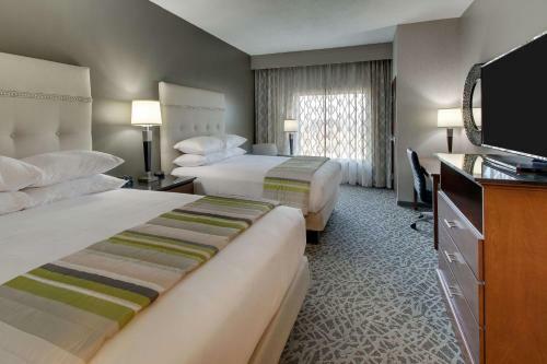 Hotel Drury Inn & Suites Columbus Polaris