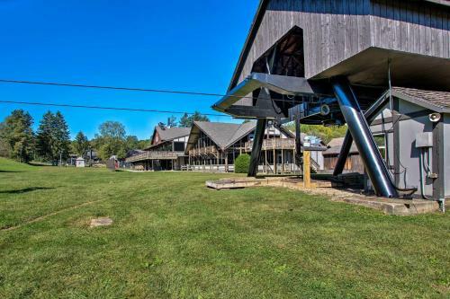 Ski-in And Ski-out Mansfield Studio Cottage With Grill!
