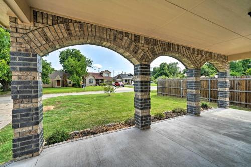 Oklahoma City House With Yard - 10 Mins To Downtown!