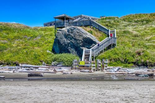 A Bandon Retreat