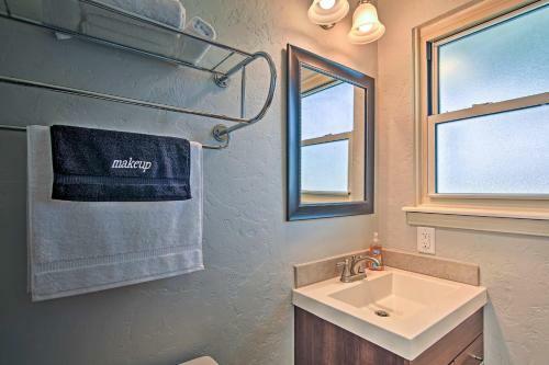 Spacious House With Yard - Mins From Downtown Tulsa!