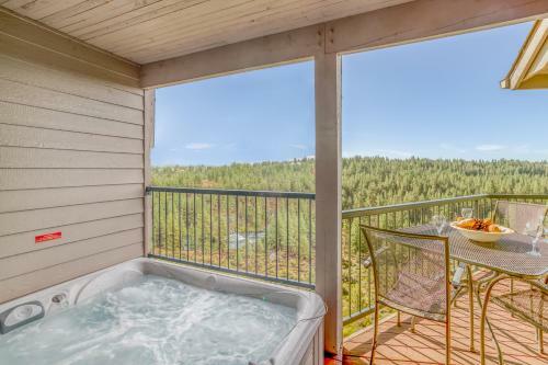 River Ridge Three-bedroom Condos