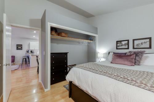Perfectly Placed Plum Cottage