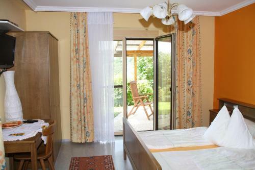 Hostal G�stehaus Dobida