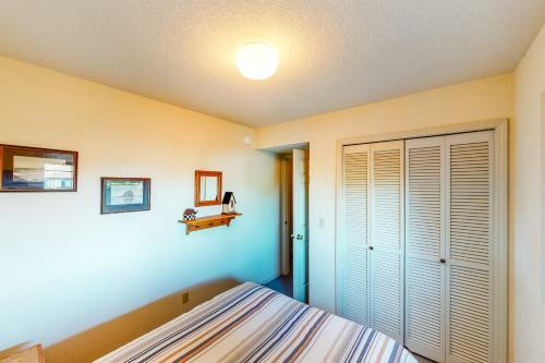 Secluded Cannon Beach Escape